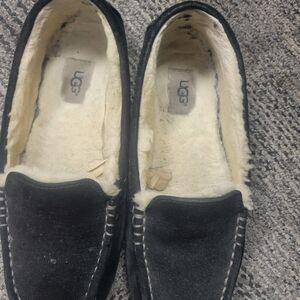 UGG Suede Size 9